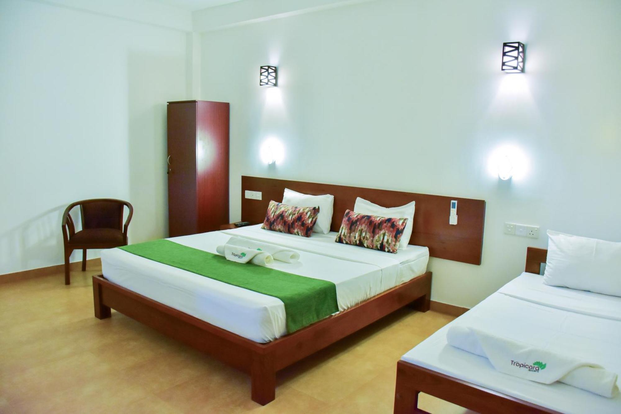 Tropicara Resort Сигирия Экстерьер фото